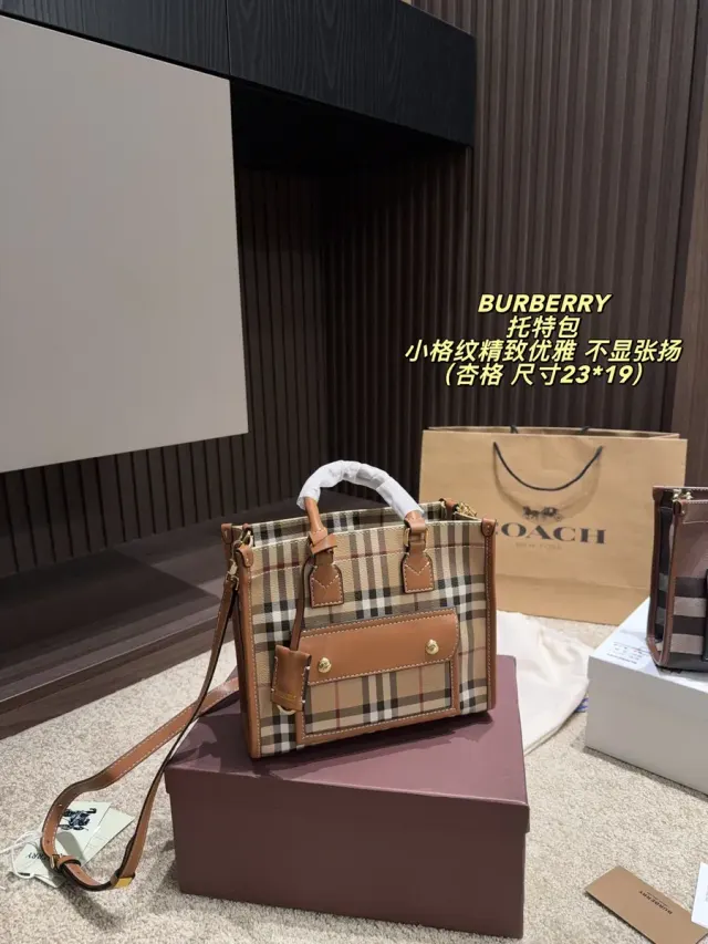 Burberry Check Tote Bag in Leather — source photograph 1 of 3