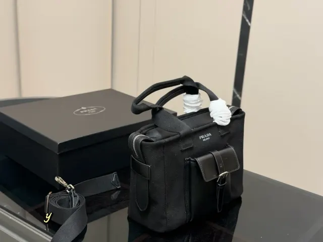 Prada Shoulder Bag in Leather — 30 × 20 cm — source photograph 1 of 3