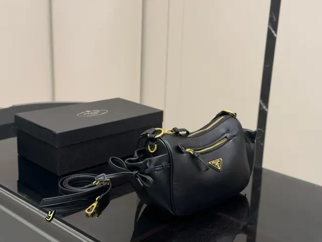 Prada Bonnie Handbag in Leather — 26 × 18 cm — source photograph 1 of 3