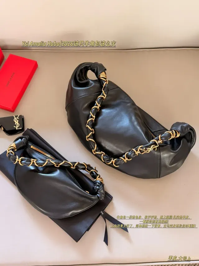 Saint Laurent Shoulder Bag in Leather — 28 × 14 cm Options — source photograph 1 of 3