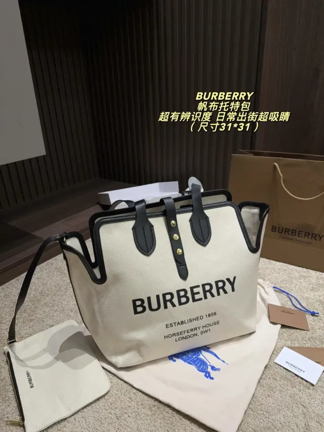 Burberry Canvas Tote Bag — source photograph 1 of 3