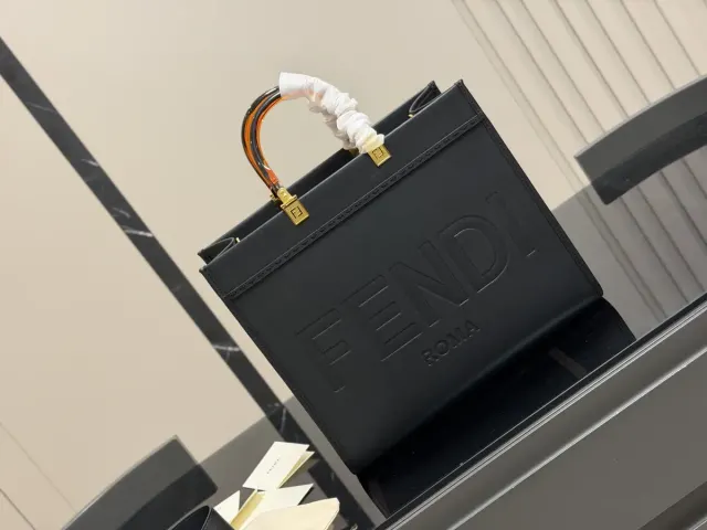 Fendi Tote Bag in Leather — 36 × 31 cm — source photograph 1 of 3
