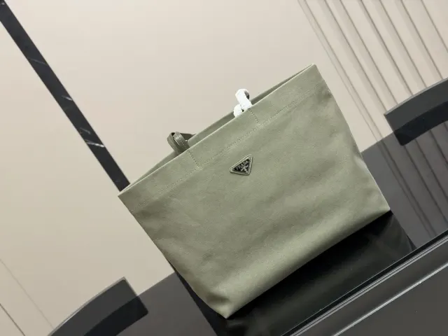 Prada Tote Bag in Leather — 37 × 30 cm — source photograph 1 of 3
