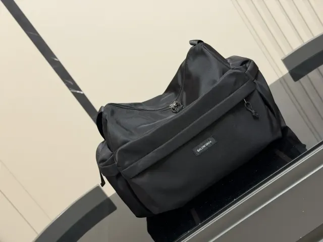 Balenciaga Handbag in Leather — 40 × 31 cm — source photograph 1 of 3