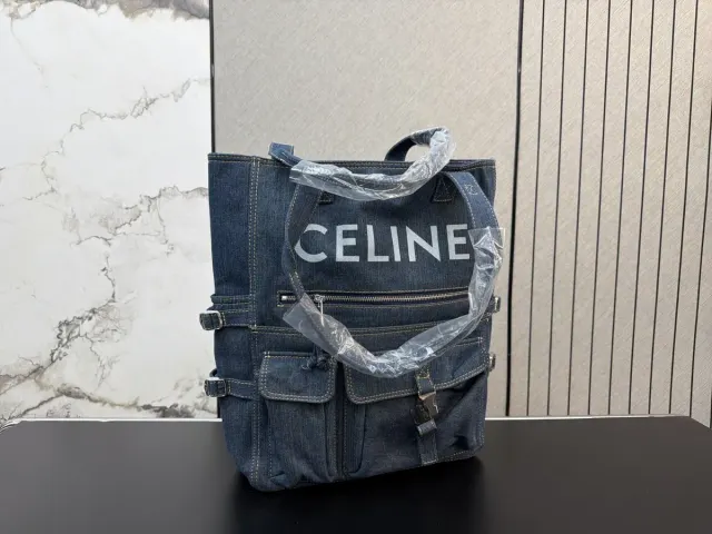 Celine Denim Tote Bag — 28 × 39 cm — source photograph 1 of 3