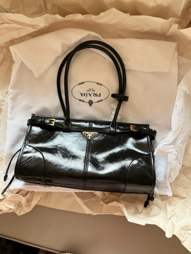 Prada Shoulder Bag in Leather — 32 × 15 cm — source photograph 1 of 3