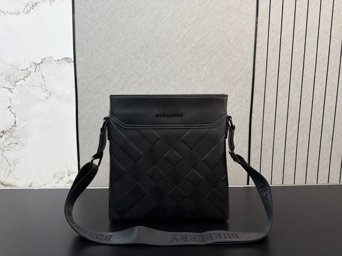 Burberry Check Printed Crossbody Bag - 24 × 28 cm — source photograph 1 of 3