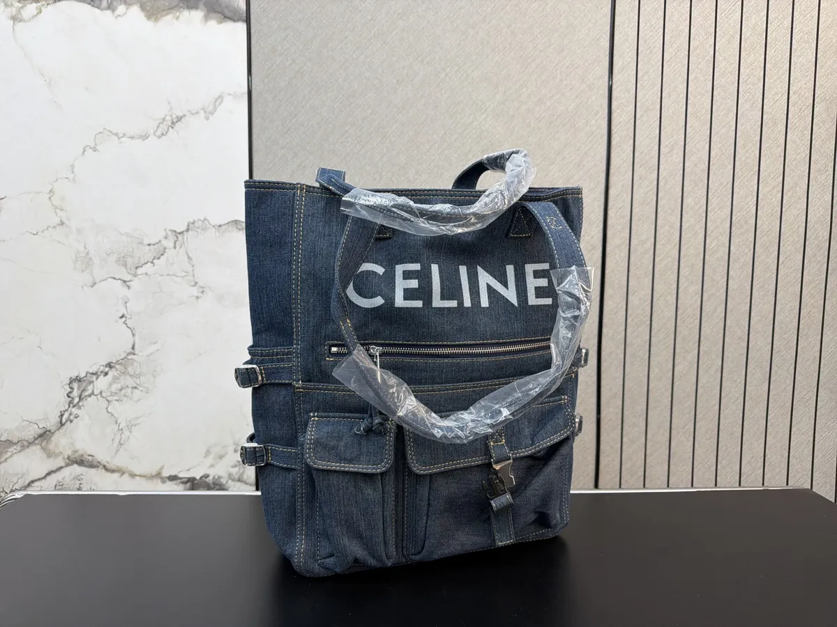 Celine Denim Tote Bag - 28 × 39 cm — source photograph 1 of 3