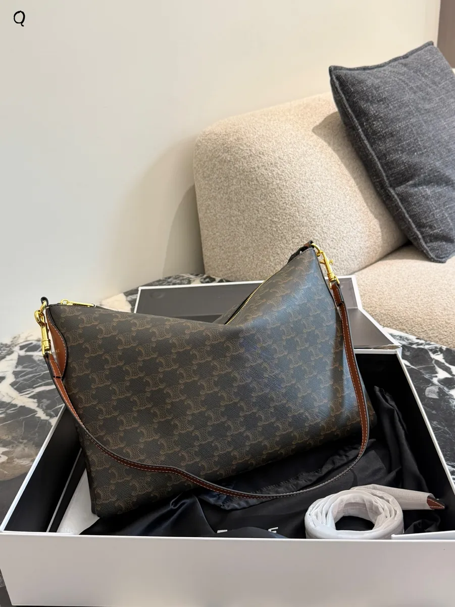 Celine Monogram Tote Bag - 32.5 × 25 cm — source photograph 1 of 3