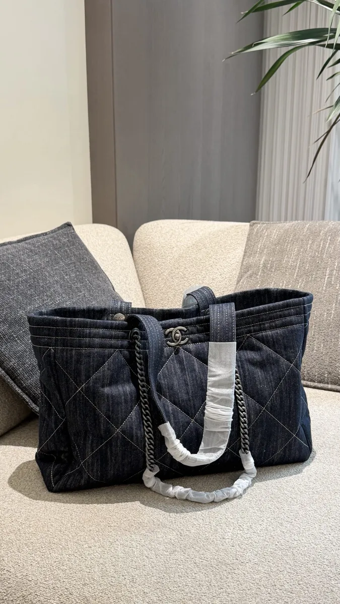 Chanel 22 Bag Denim Quilted Crossbody Bag - 40 cm — source photograph 1 of 3