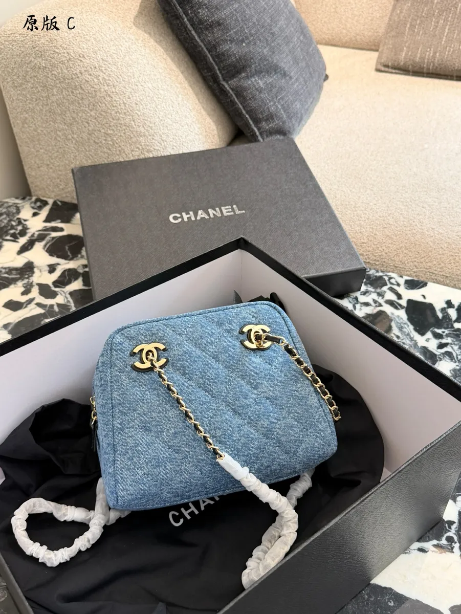 Chanel Denim Chain Shoulder Bag - 22 cm — source photograph 1 of 3