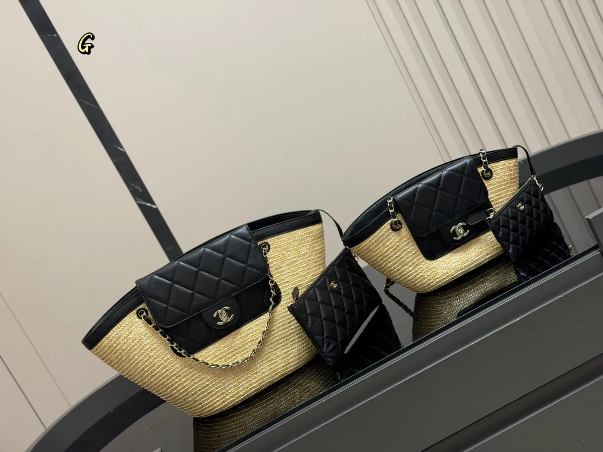 Chanel Woven Raffia Style Handbag - 28 × 25 cm Options — source photograph 1 of 3