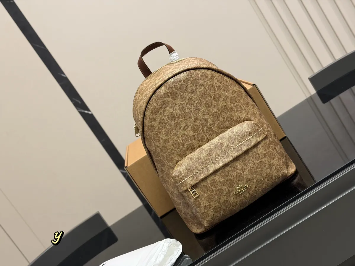 Coach Backpack - 26 × 35 cm — source photograph 1 of 3