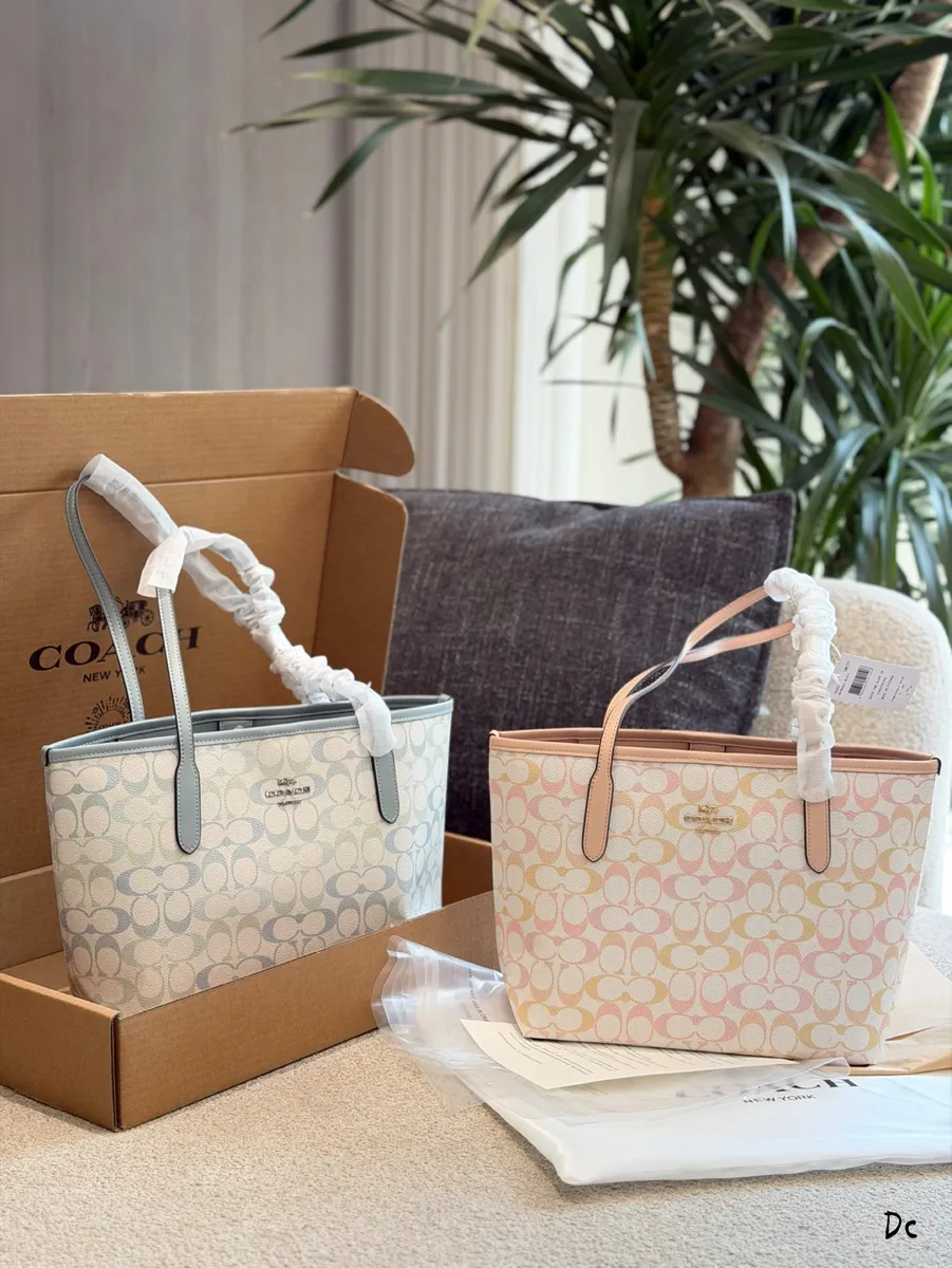 Coach Canvas Printed Tote Bag — source photograph 1 of 3