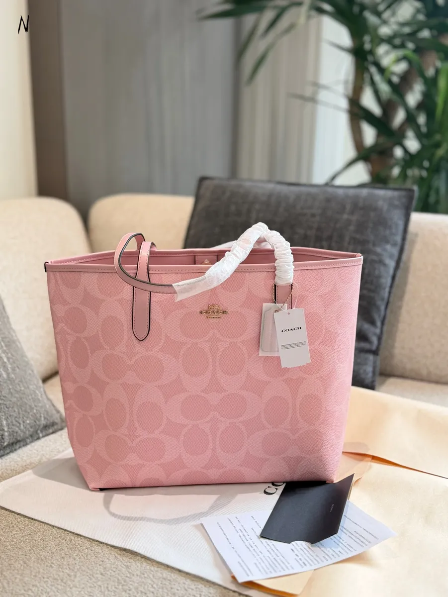 Coach City Canvas Monogram Tote Bag - 33 cm — source photograph 1 of 3