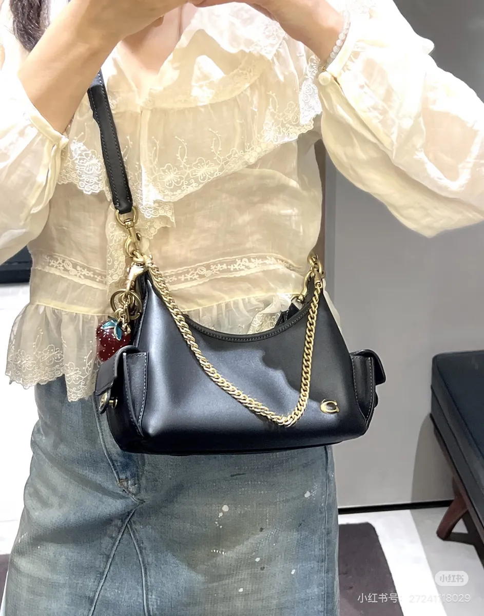Coach Juliet Mini Bag - 23 cm — source photograph 1 of 3