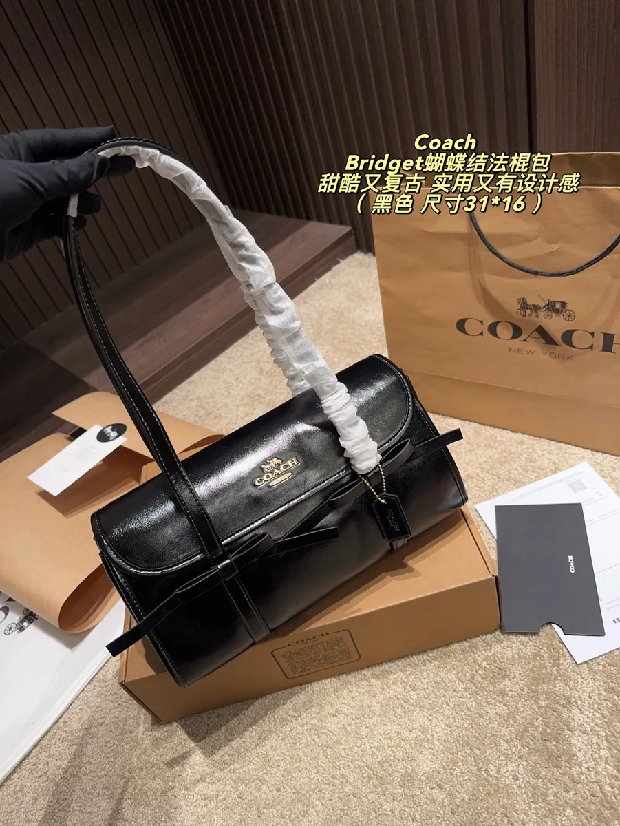 Coach Patent Finish Flap Shoulder Bag — source photograph 1 of 3