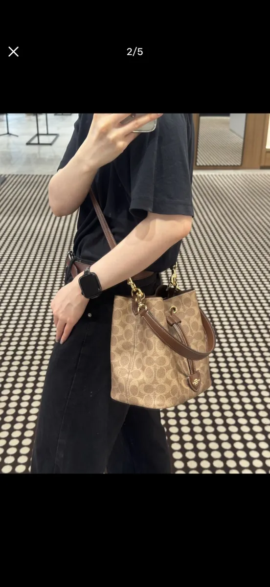 Coach Rowan Bucket Bag — source photograph 1 of 3