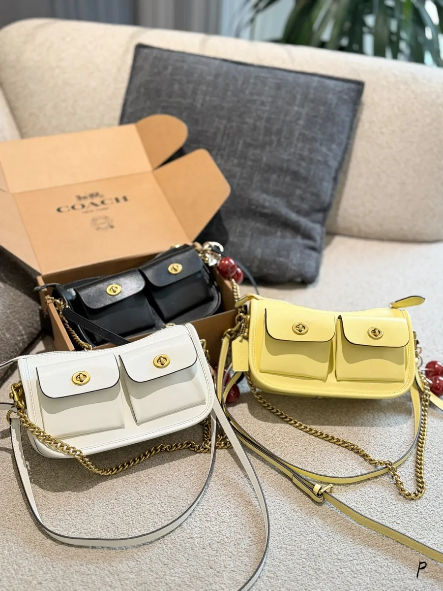Coach Shoulder Bag — source photograph 1 of 3
