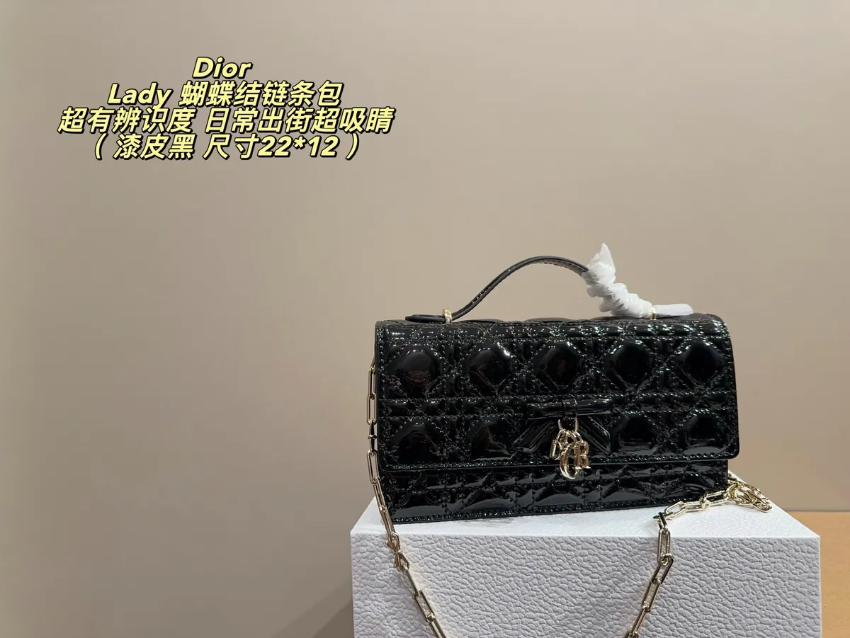 Dior Lady Patent Finish Check Crossbody Bag — source photograph 1 of 3