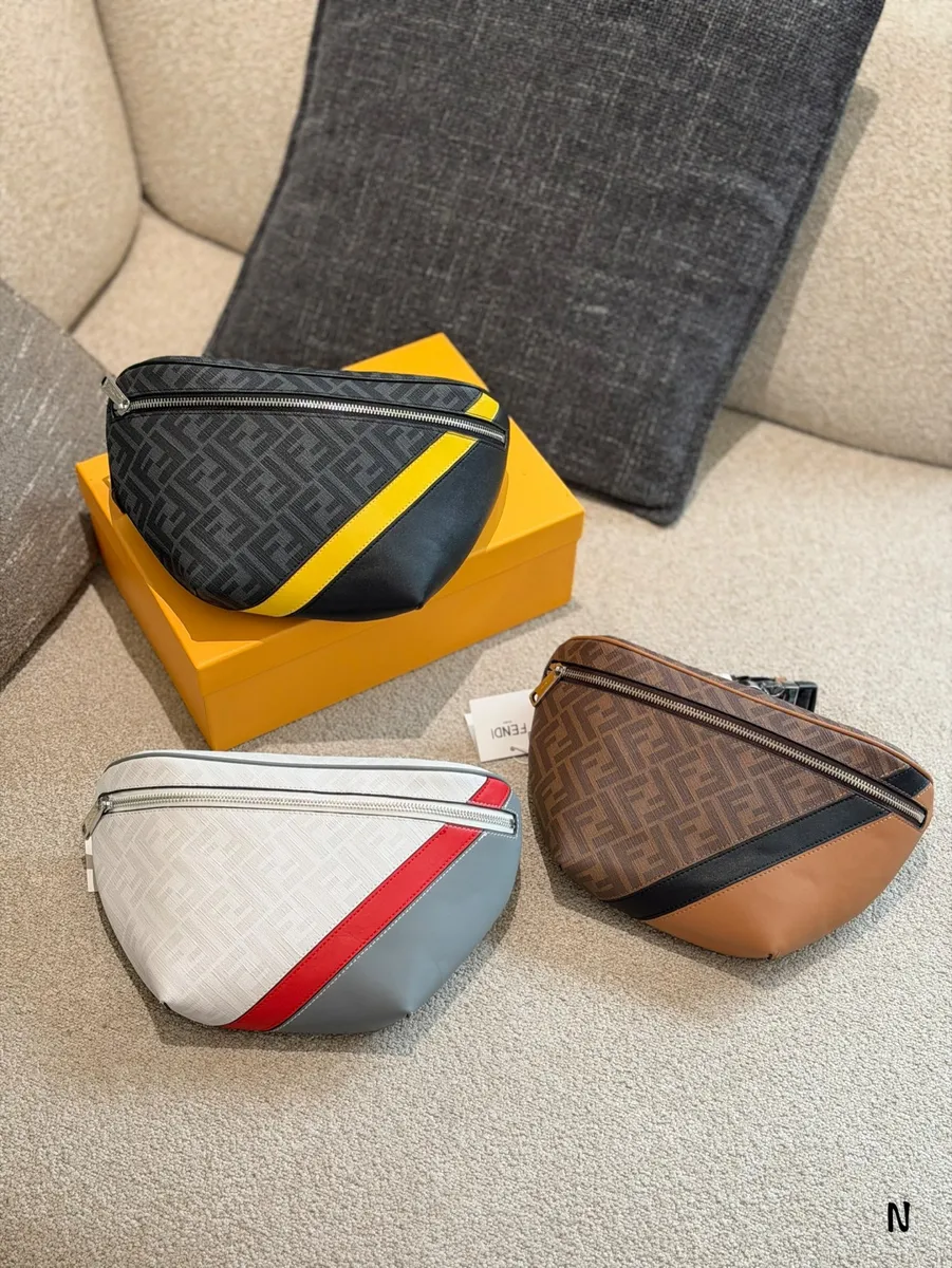 Fendi Canvas Printed Belt Bag - 24 × 16 cm — source photograph 1 of 3