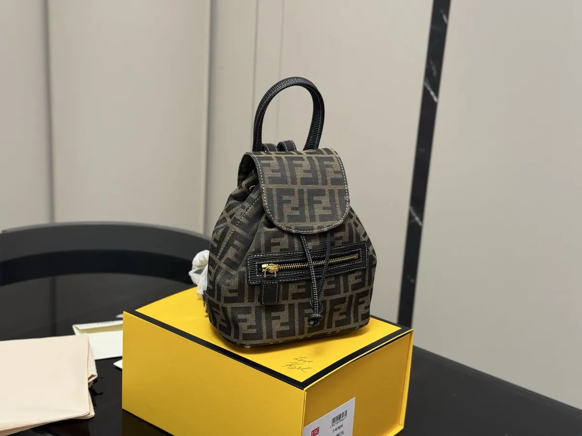 Fendi Monogram Backpack - 20 × 22 cm — source photograph 1 of 3