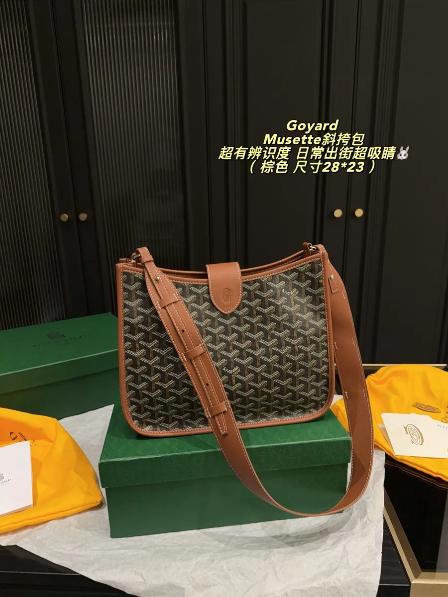 Goyard Messenger Bag — source photograph 1 of 3