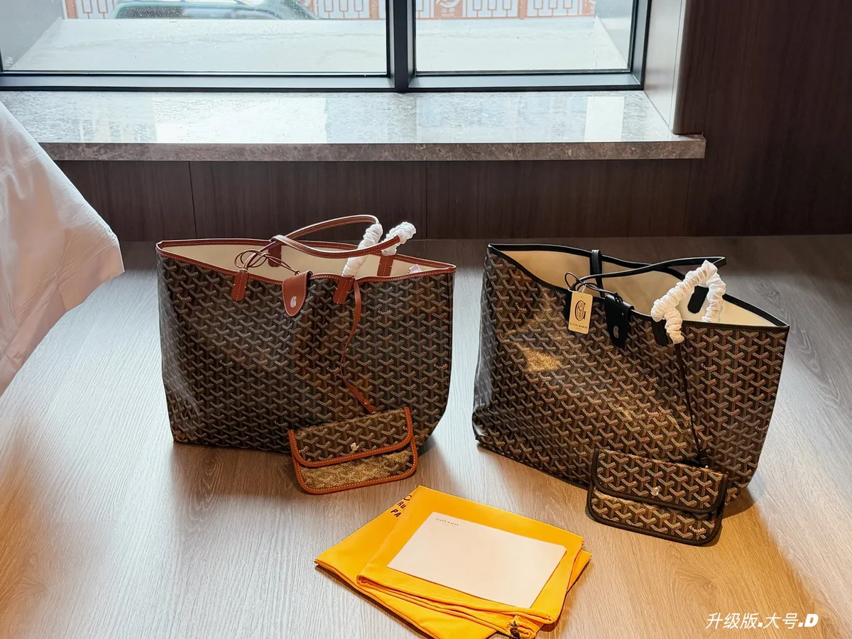 Goyard Tote Bag - 55 cm — source photograph 1 of 3