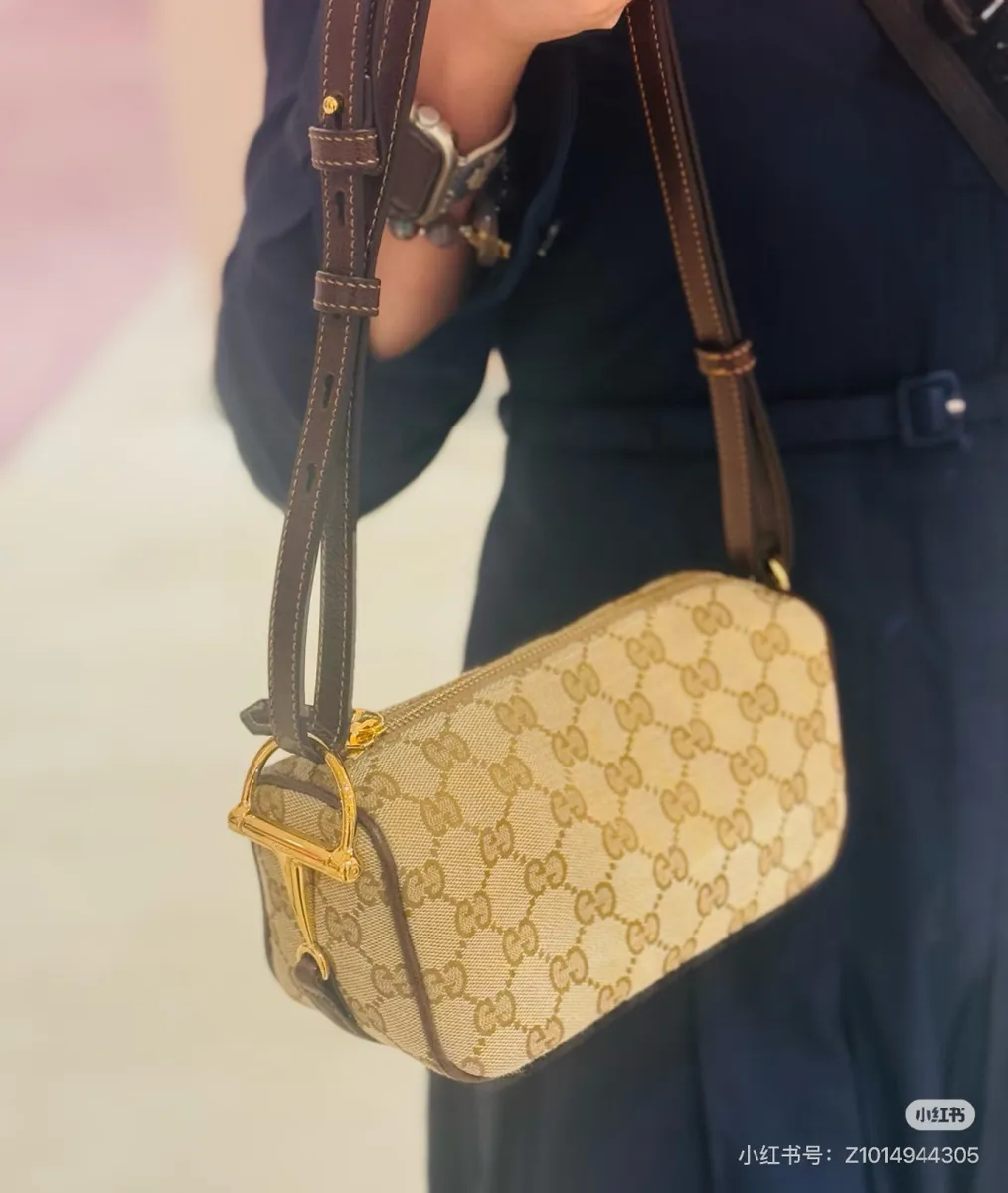 Gucci Horsebit Mini Bag — source photograph 1 of 3