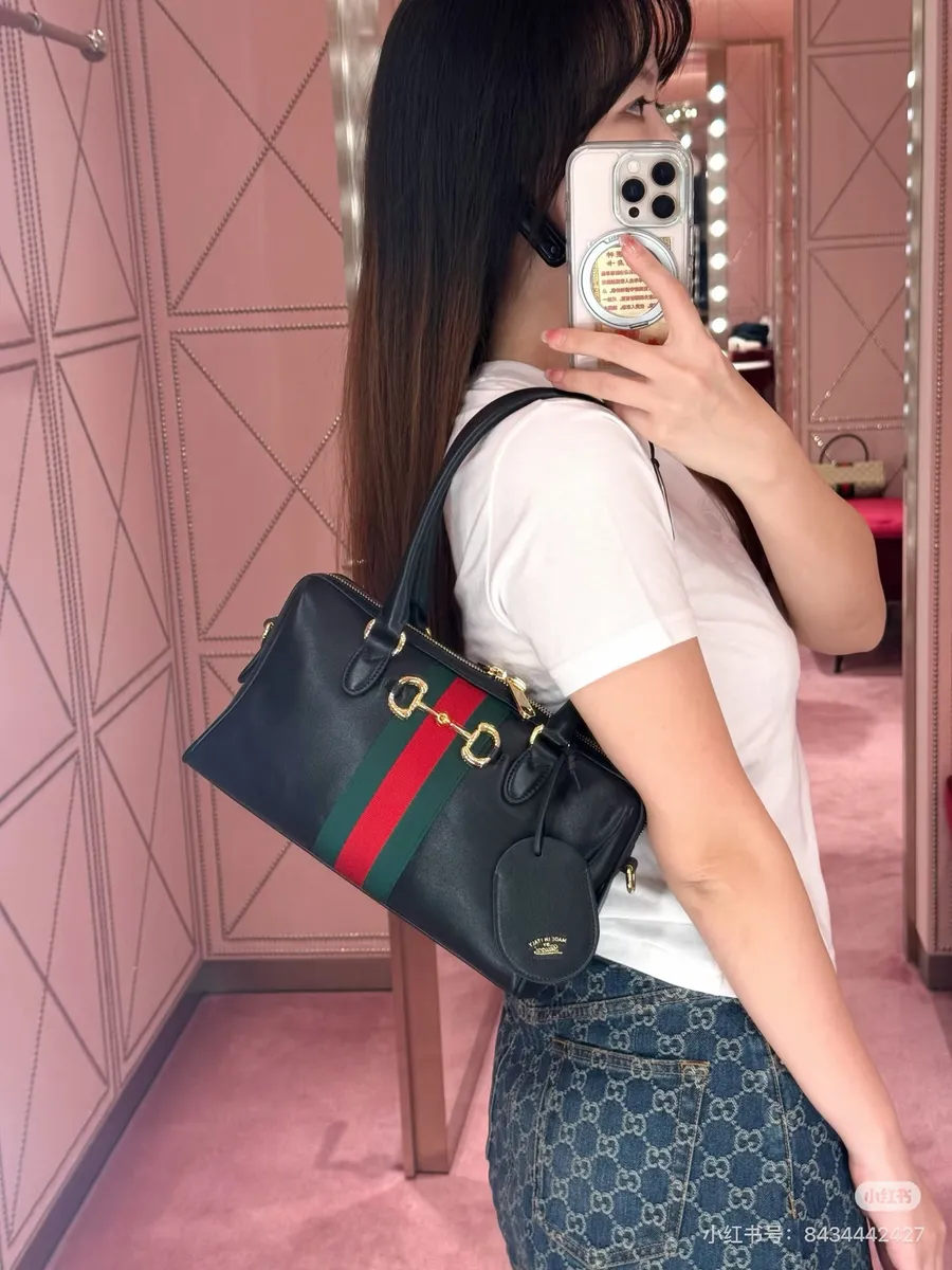Gucci Monogram Crossbody Bag — source photograph 1 of 3