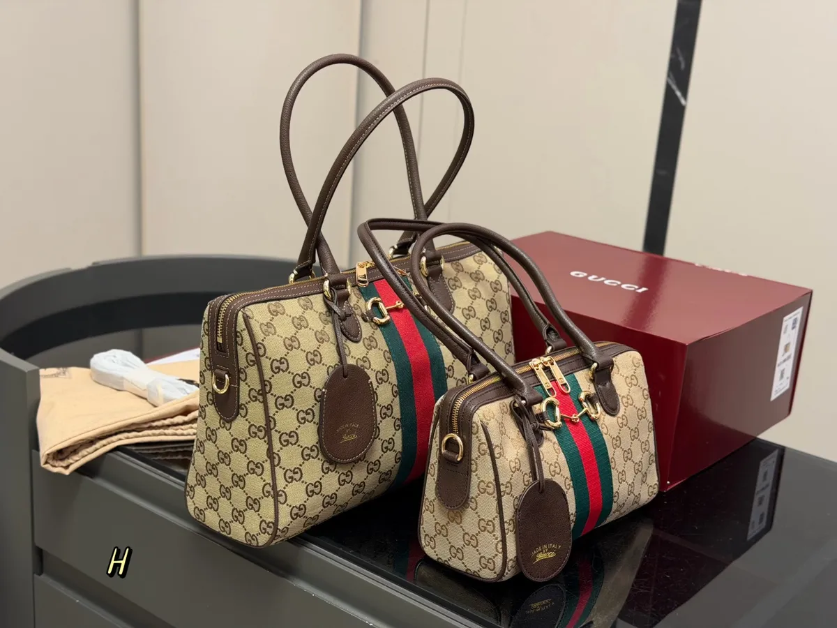 Gucci Ophidia Satchel Bag - 39 × 27 cm Options — source photograph 1 of 3
