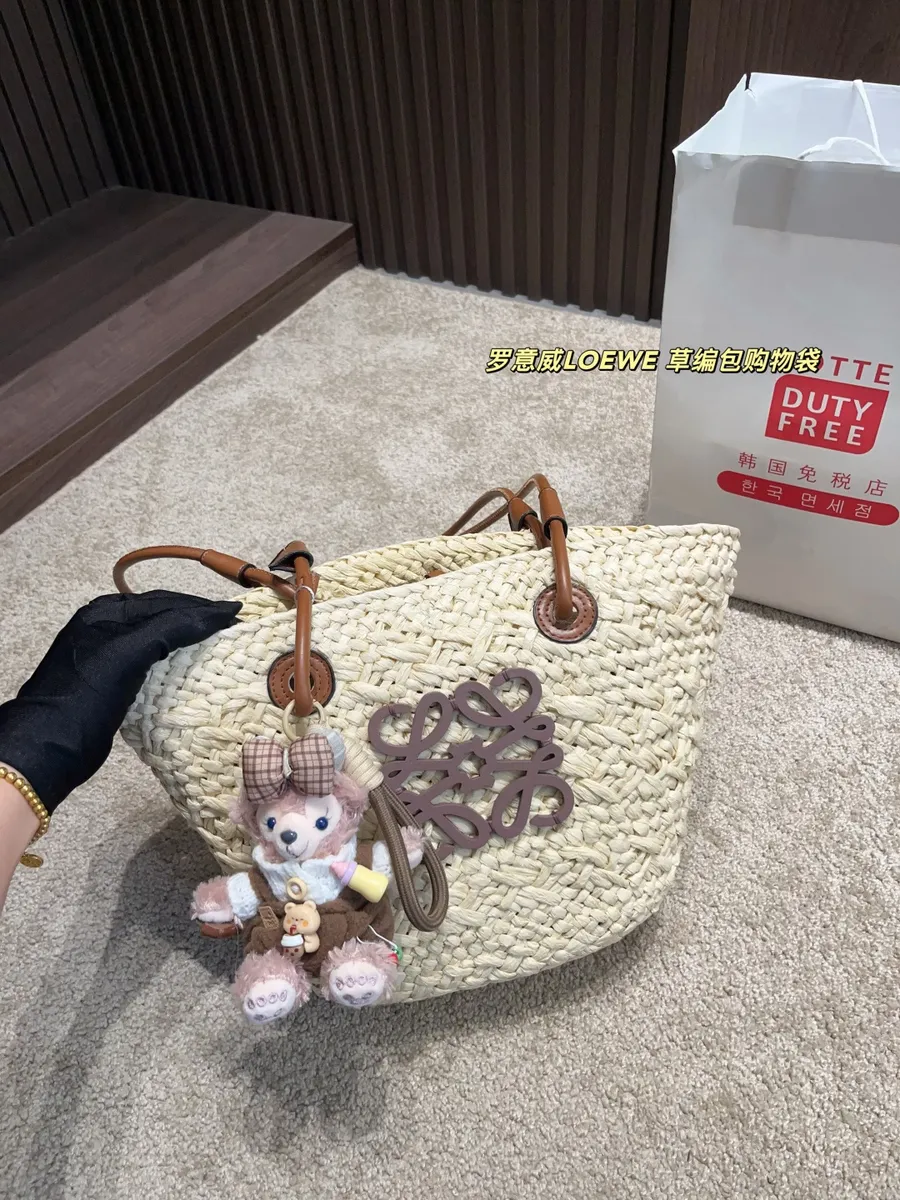 Loewe Raffia Style Tote Bag — source photograph 1 of 3