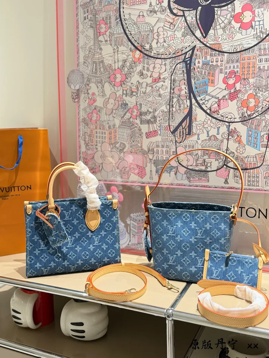 Louis Vuitton All In Denim Bucket Bag - 25 cm — source photograph 1 of 3