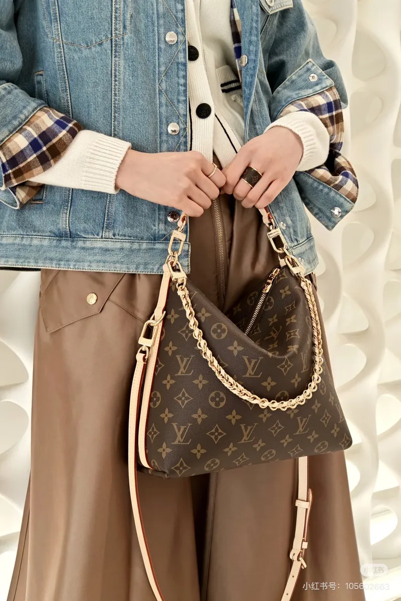 Louis Vuitton Multipass Woven Canvas Handbag — source photograph 1 of 3