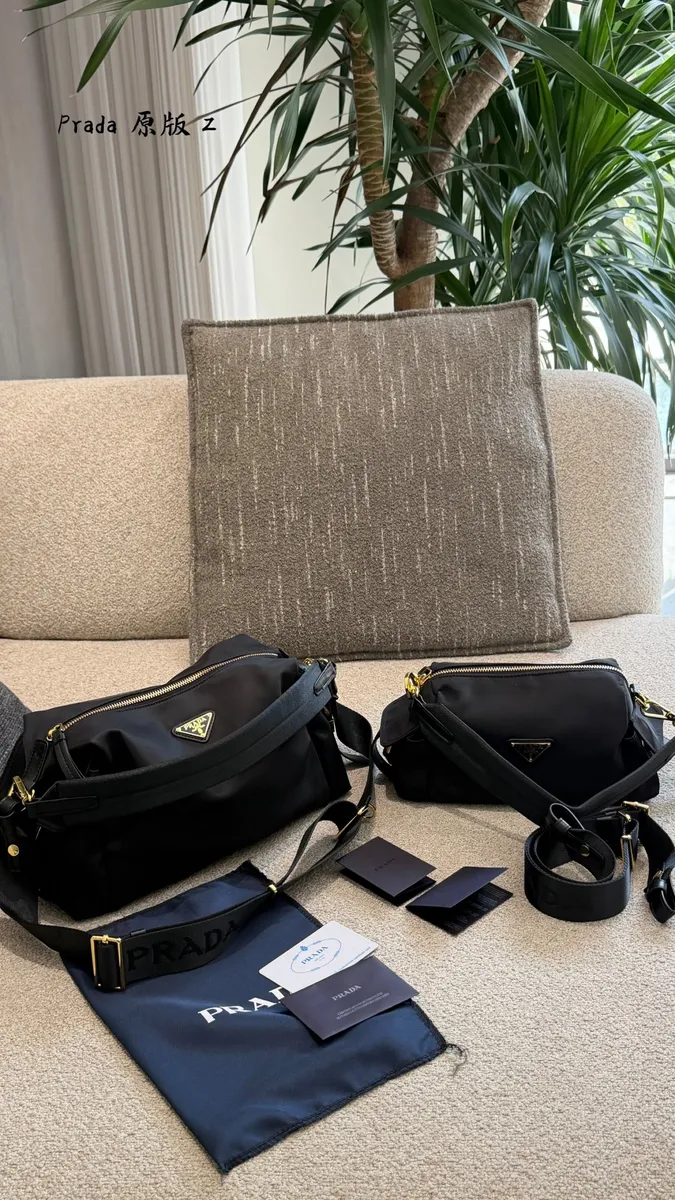 Prada Re-Nylon Crossbody Bag - 22 cm Options — source photograph 1 of 3