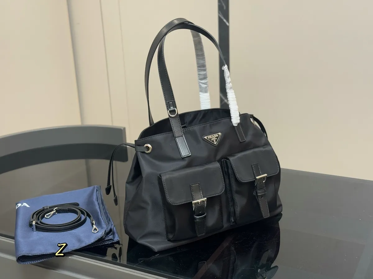 Prada Shoulder Bag - 31 × 24 cm — source photograph 1 of 3
