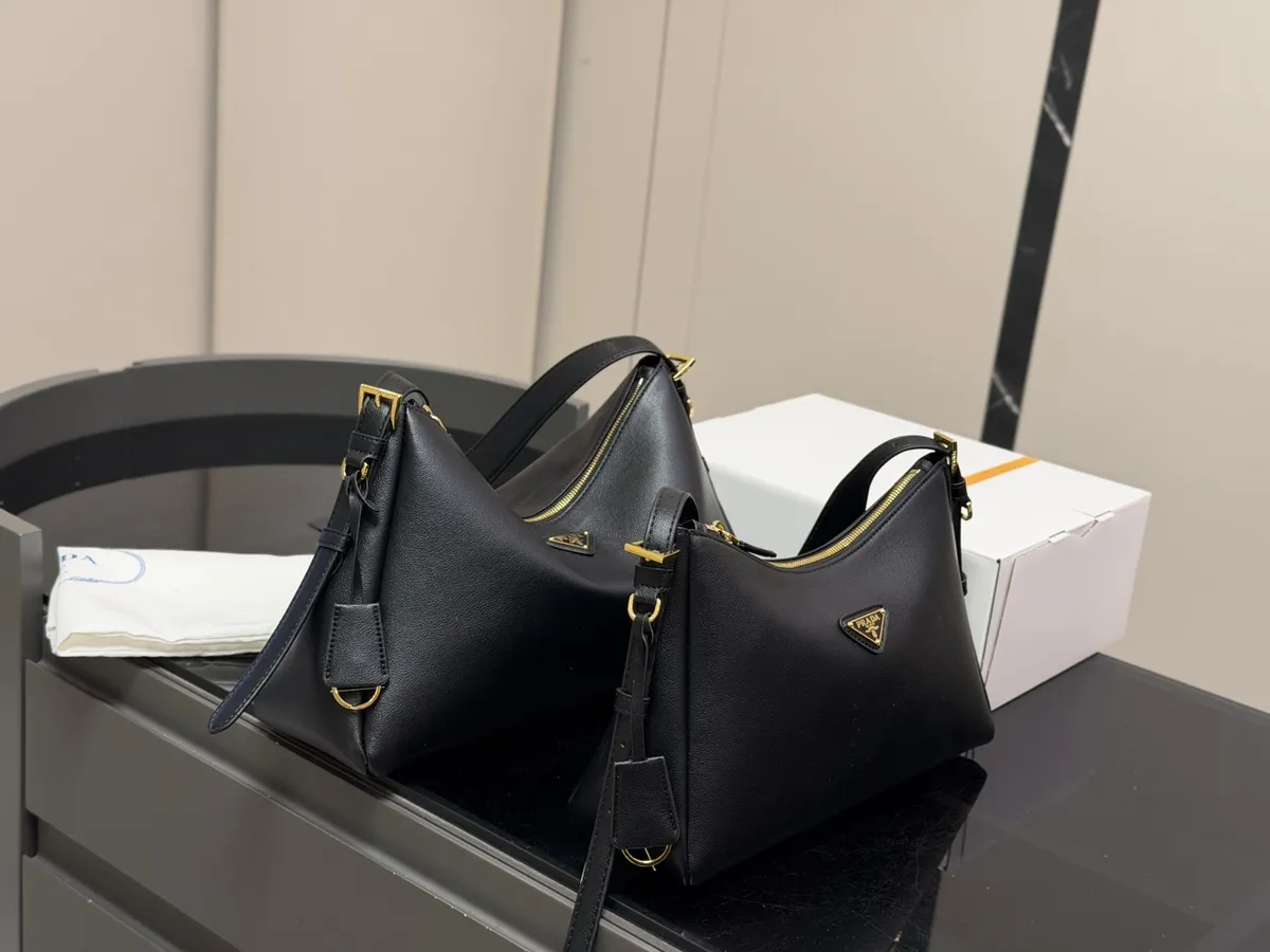 Prada Shoulder Bag - 37 × 22 cm Options — source photograph 1 of 3