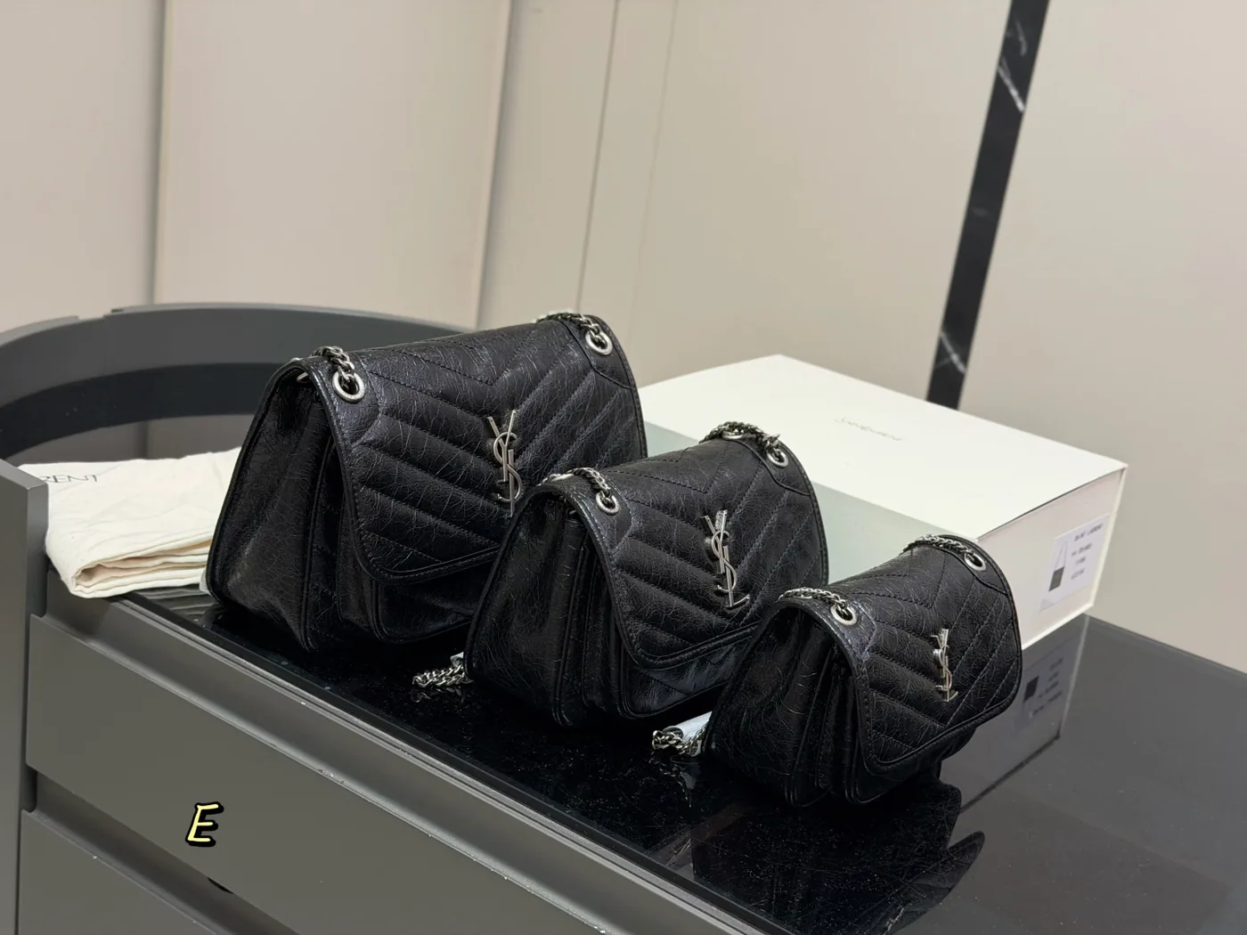 Saint Laurent Niki Shoulder Bag, black — size comparison