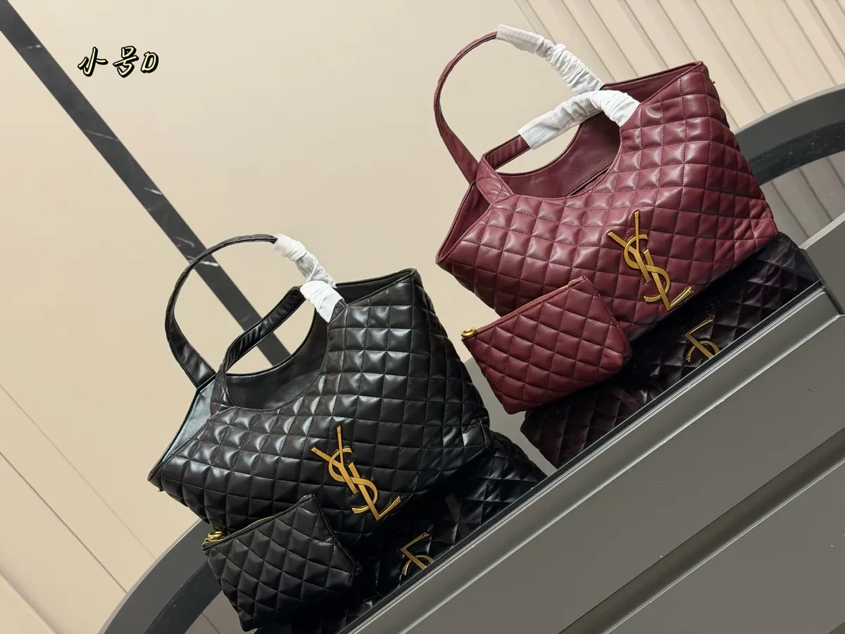 Saint Laurent Quilted Tote Bag - 32 × 25 cm — source photograph 1 of 3