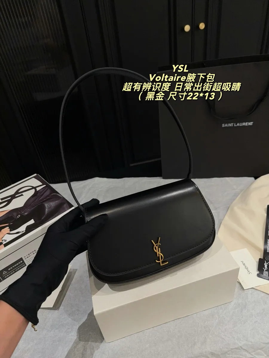 Saint Laurent Voltaire Shoulder Bag — source photograph 1 of 3