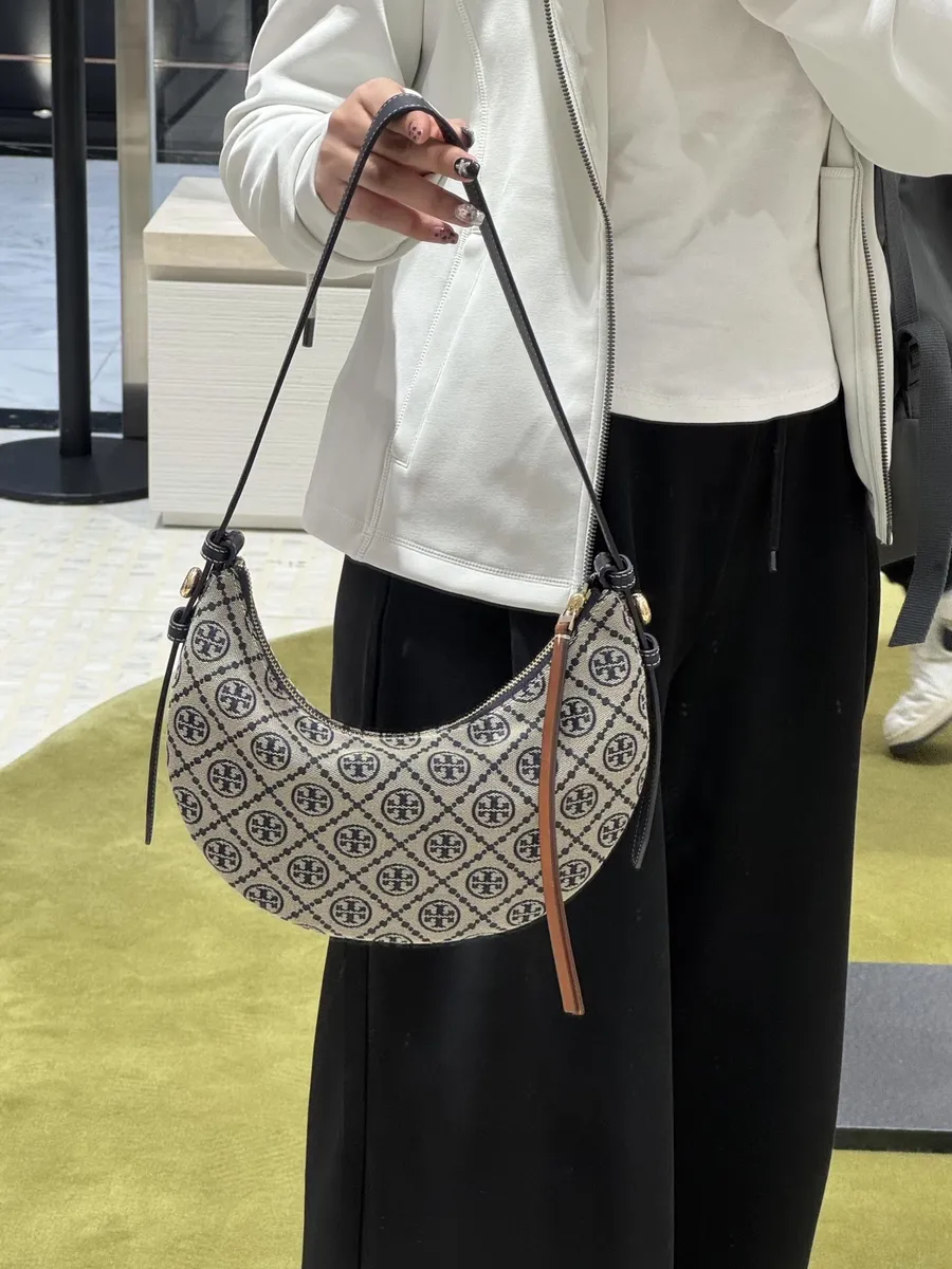 Tory Burch Monogram Shoulder Bag — source photograph 1 of 3